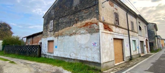 3 غرف نوم منزل في San Daniele Po, Italy رقم 154710 14