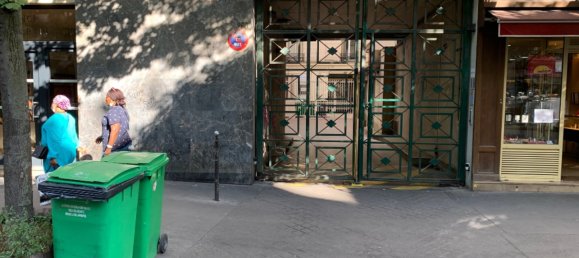  Parking in Paris, France No. 176017 6