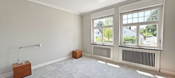 16 rooms Villa in Solingen, Germany No. 228864 12