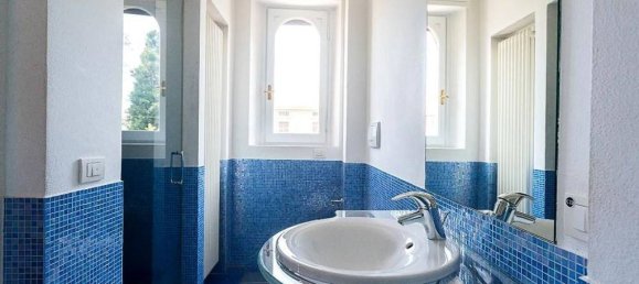 5 غرف نوم فيلا في Cesano Maderno, Italy رقم 231362 23