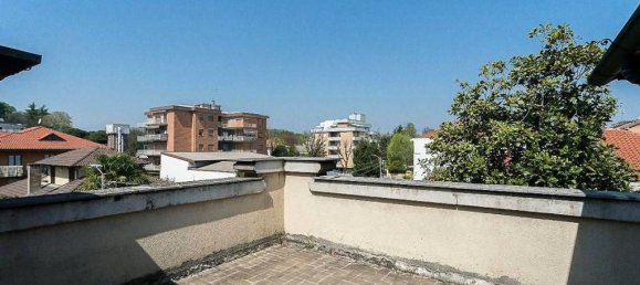 5 غرف نوم فيلا في Cesano Maderno, Italy رقم 231362 26