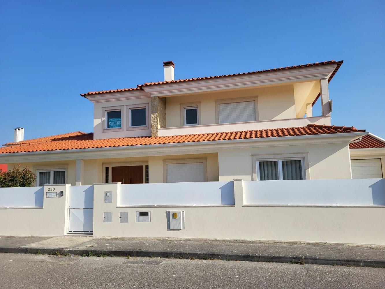 4 bedrooms House in Marinha Grande, Portugal No. 244430