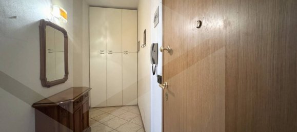 3-Zimmer Wohnung in Casalecchio di Reno, Italy, Nr. 18640 59