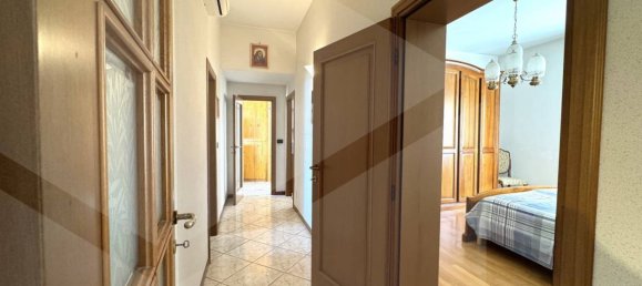 3-Zimmer Wohnung in Casalecchio di Reno, Italy, Nr. 18640 30