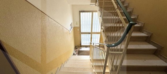 3-Zimmer Wohnung in Casalecchio di Reno, Italy, Nr. 18640 64