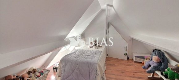 4 bedrooms House in Le Neubourg, France No. 354196 12