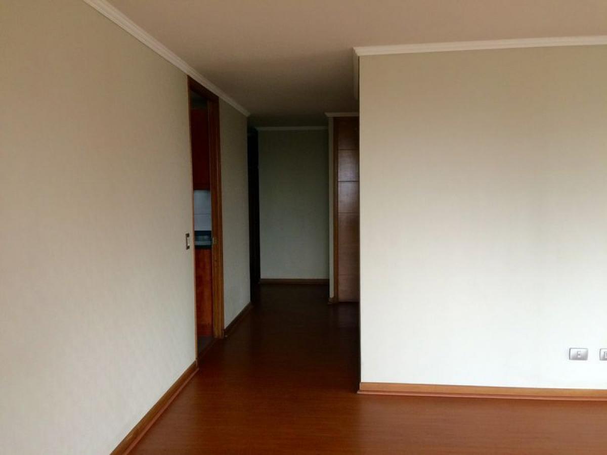 4 bedrooms Apartment in Santiago, Chile No. 2674