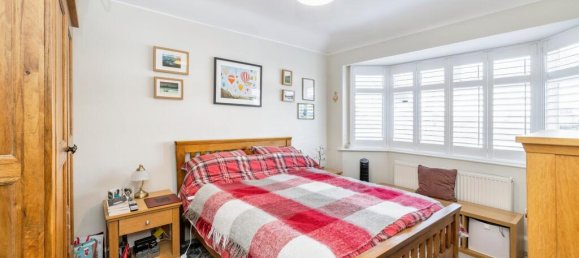 2 bedrooms Bungalow in Watford, United Kingdom No. 6206 5