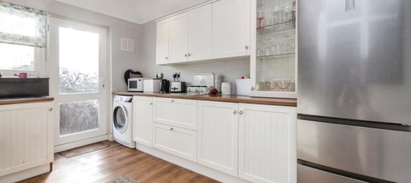 2 bedrooms Bungalow in Watford, United Kingdom No. 6206 4