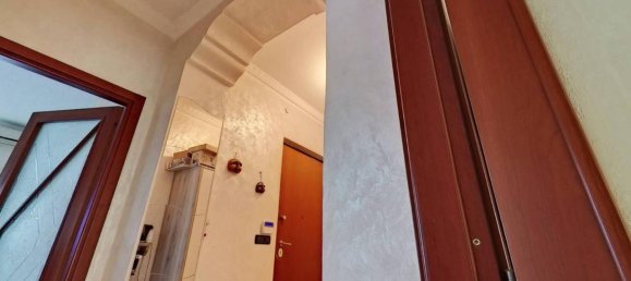 2 rooms Apartment in Turin, Italy No. 27146 4