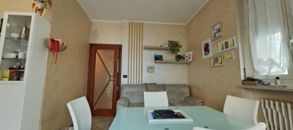 2 rooms Apartment in Turin, Italy No. 27146 8