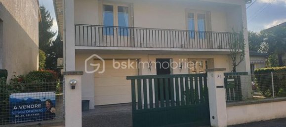 3 bedrooms House in Agen, France No. 310756 2