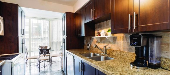 3 bedrooms Condo in Mississauga, Canada No. 915 8