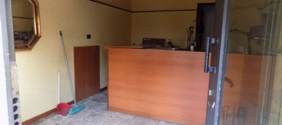 21m² Commercial property in Messina, Italy No. 162146 2