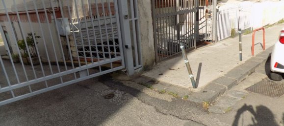 21m² Commercial property in Messina, Italy No. 162146 4