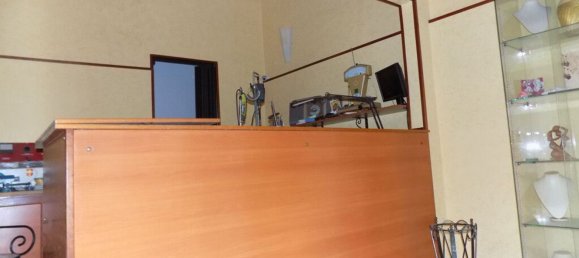 21m² Commercial property in Messina, Italy No. 162146 9