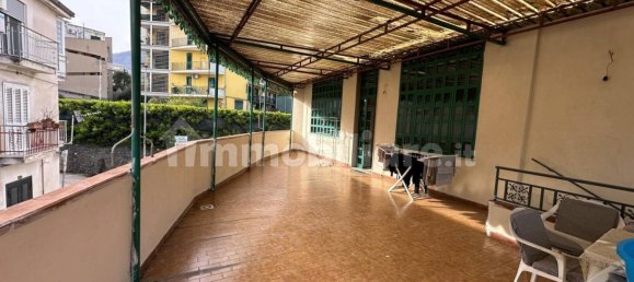 4 Schlafzimmer Wohnung in Somma Vesuviana, Italy, Nr. 22984 9