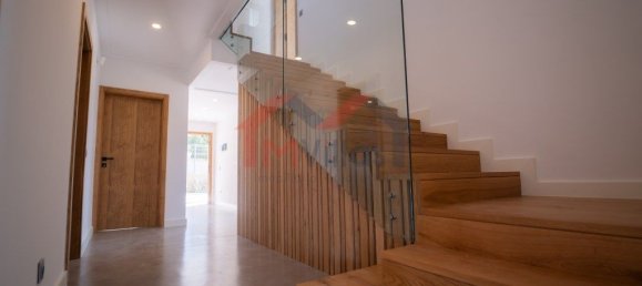 7 Schlafzimmer Haus in Quarteira, Portugal, Nr. 33047 6