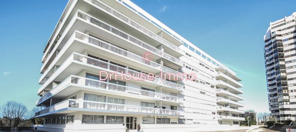 1 bedroom Apartment in Creteil, France No. 165151 28