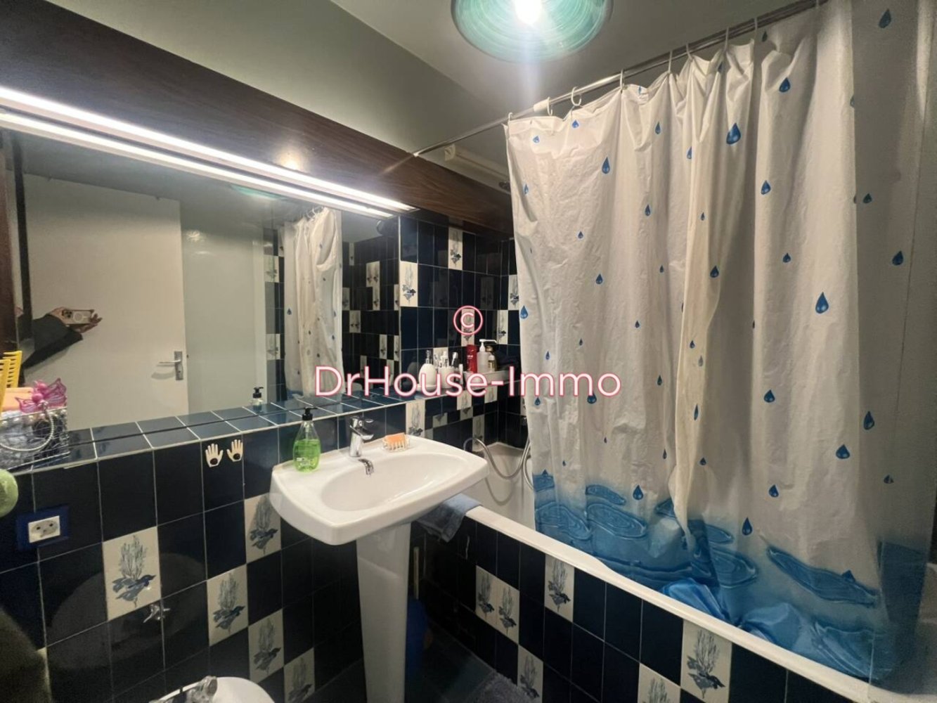 1 bedroom Apartment in Creteil, France No. 165151