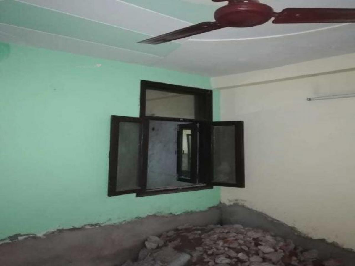 2 bedrooms House in Ghaziabad, India No. 28072