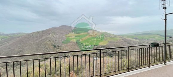 Apartamento de 4 habitaciónes en Accadia, Italy No. 205833 16