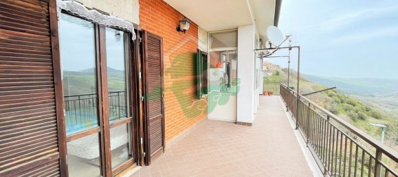 Apartamento de 4 habitaciónes en Accadia, Italy No. 205833 12