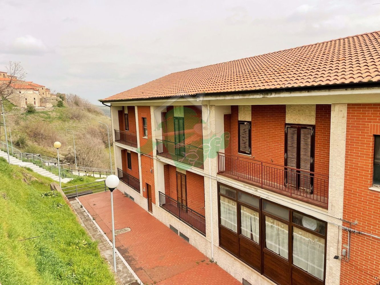 Apartamento de 4 habitaciónes en Accadia, Italy No. 205833