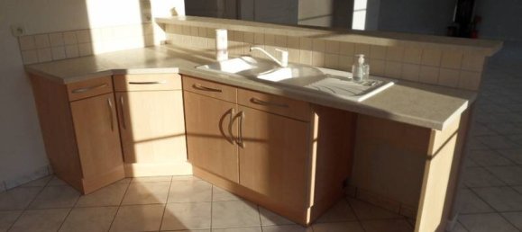 Дом с 4 спальнями в Сен-Реми-ле-Шеврёз, Франция № 92343 3