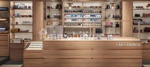 Propiedad comercial de 1 habitación en Florence, Italy No. 370706 25