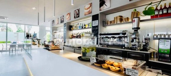 Propiedad comercial de 1 habitación en Florence, Italy No. 370706 8