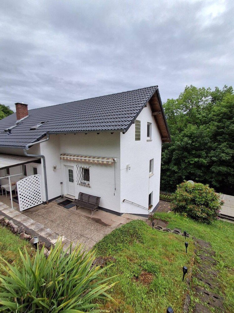 3 غرف نوم تاون هاوس في Bergstrase, Germany رقم 230569