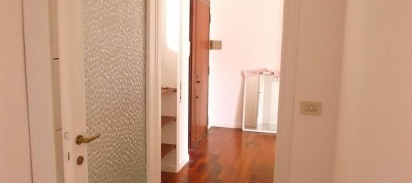 4 rooms Penthouse in Rome, Italy No. 35928 7