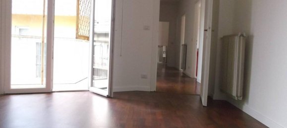 4 rooms Penthouse in Rome, Italy No. 35928 31