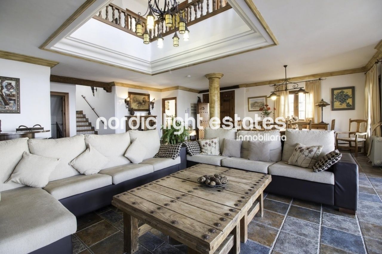 7 غرف نوم منزل في Frigiliana, Spain رقم 106595