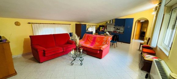 5 rooms Apartment in Priolo Gargallo, Italy No. 219883 4