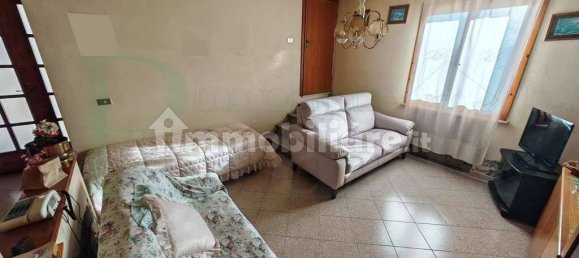 Villa de 4 dormitorios en Rimini, Italy No. 285316 12