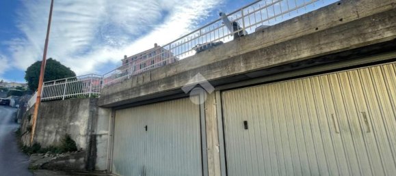  مرآب في Imperia, Italy 30متر مربع رقم 169525 6