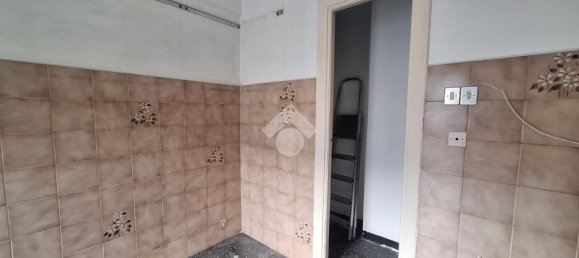 Apartamento de 2 dormitorios en Genoa, Italy No. 35867 13