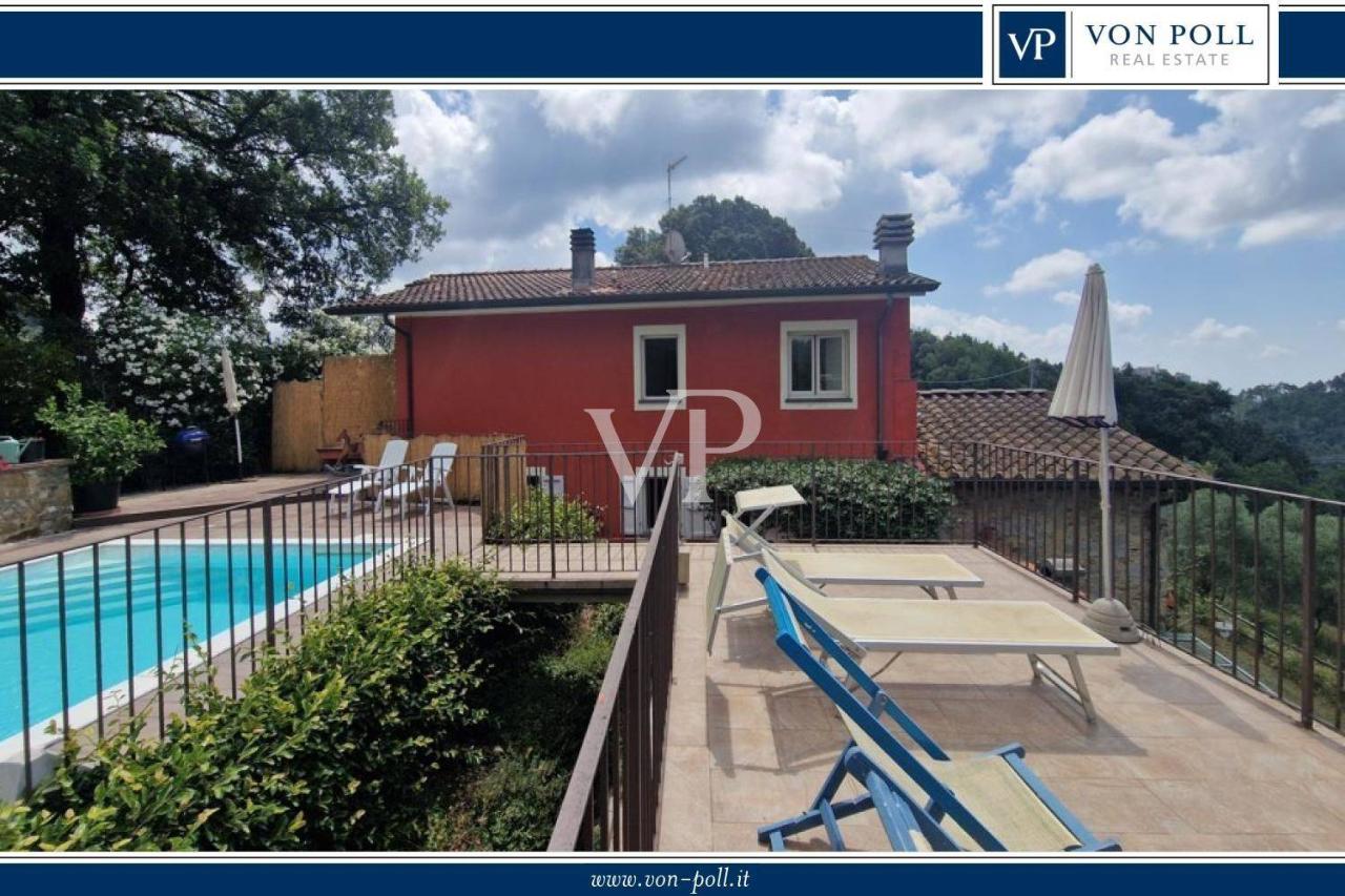 Вилла с 14 комнатами в Камайоре, Италия № 31646