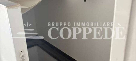 2-salle Propriété commerciale à Rome, Italy No. 376219 5