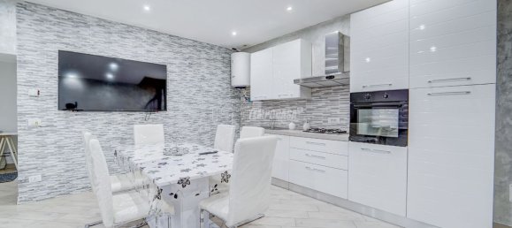 3 rooms Duplex in Somma Lombardo, Italy No. 175966 5