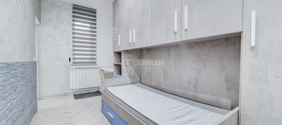 3 rooms Duplex in Somma Lombardo, Italy No. 175966 9