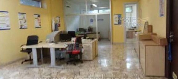 5 rooms Apartment in Rome, Italy No. 292264 23