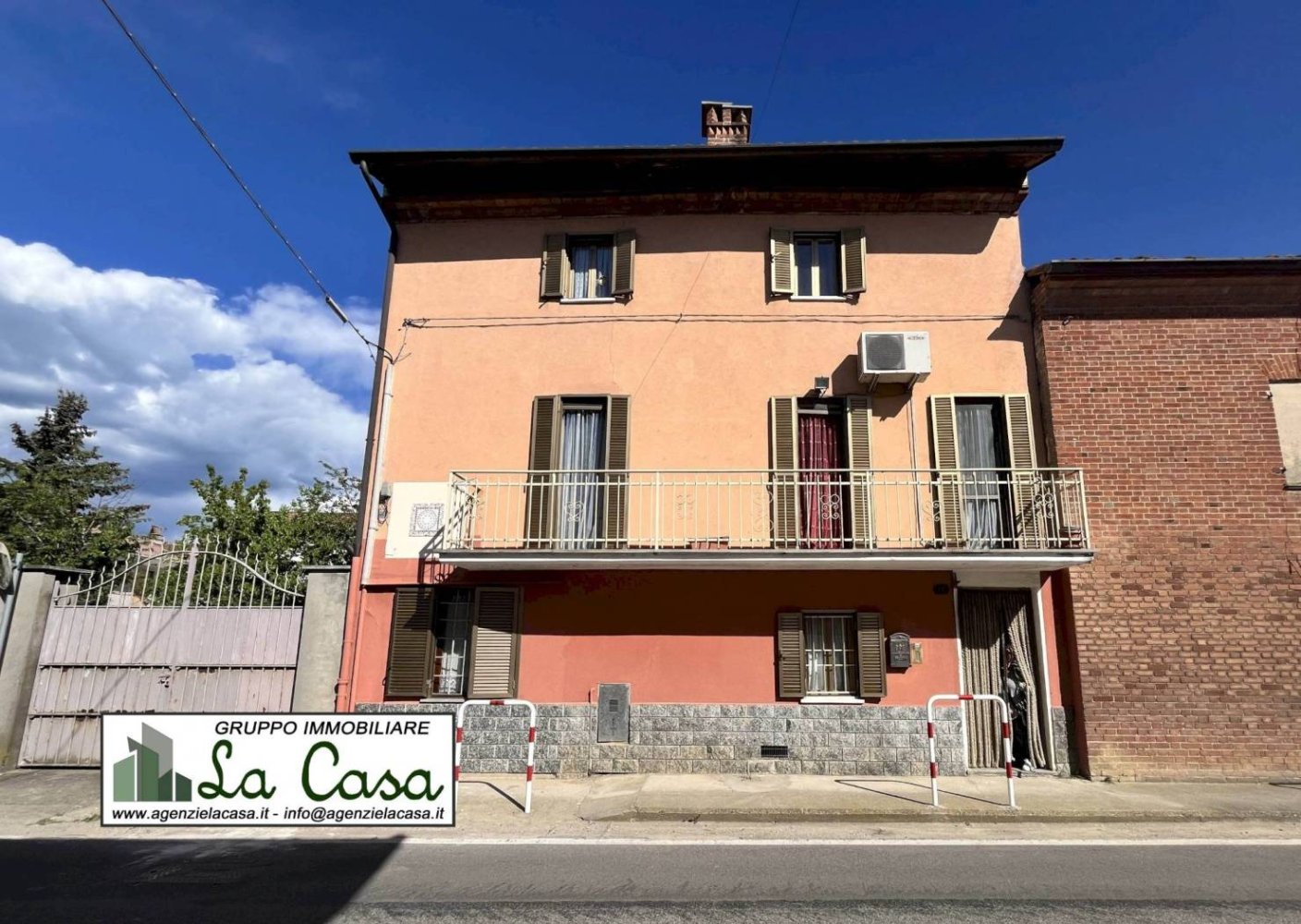 3 bedrooms House in Dusino San Michele, Italy No. 58642