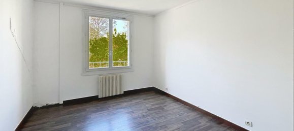 Apartamento de 3 dormitorios en Frejus, France No. 284756 3