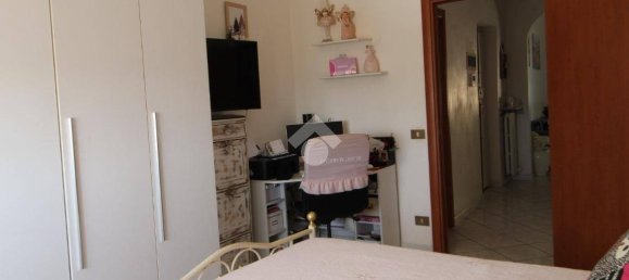 2 Schlafzimmer Wohnung in San Giuliano Terme, Italy, Nr. 303835 7