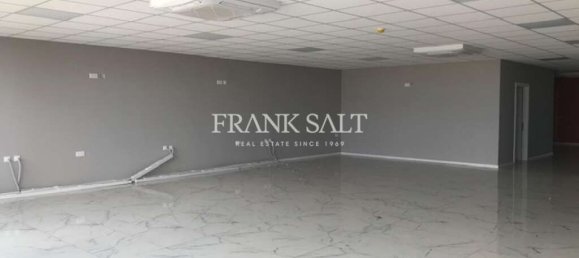  Office in Victoria, Malta No. 11976 2