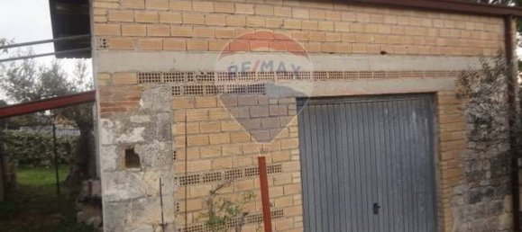 Terreno em Fara Filiorum Petri, Italy 1150 m² N.º 53323 4