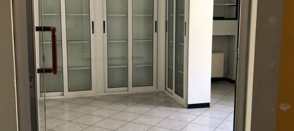 Propiedad comercial en Asti, Italy 192 m² No. 172953 10